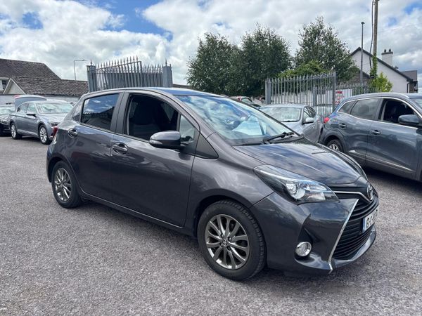Toyota Yaris Hatchback, Petrol, 2016, Grey