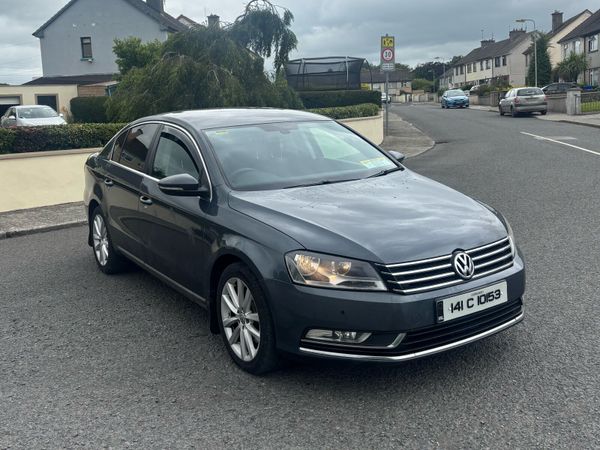 Volkswagen Passat Saloon, Diesel, 2014, Grey