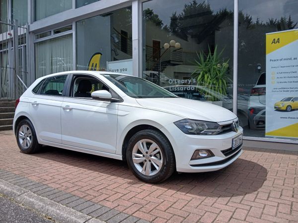 Volkswagen Polo Hatchback, Petrol, 2020, White