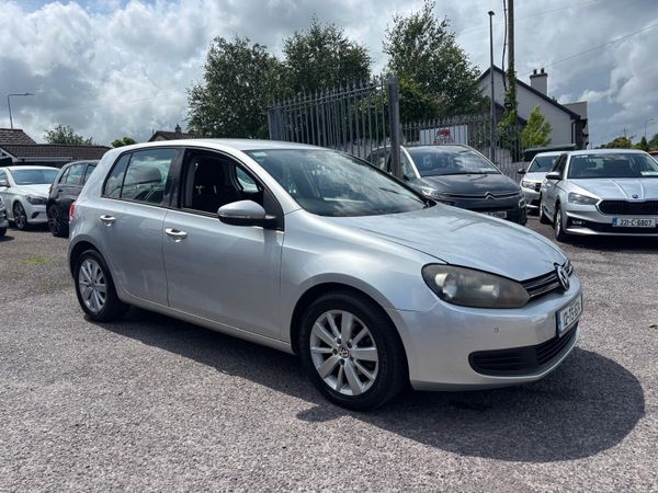 Volkswagen Golf Hatchback, Diesel, 2012, Silver