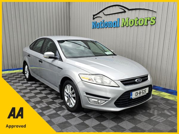 Ford Mondeo Saloon, Diesel, 2013, Silver