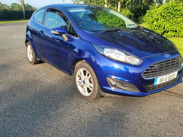 Ford Fiesta Hatchback, Petrol, 2015, Blue