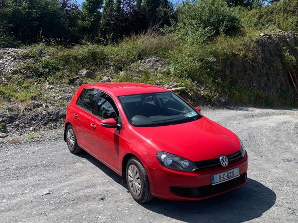 Volkswagen Golf Hatchback, Diesel, 2011, Red