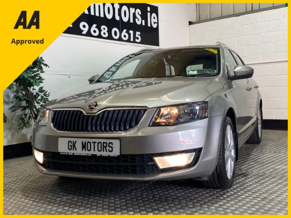 Skoda Octavia Estate, Diesel, 2016, Beige