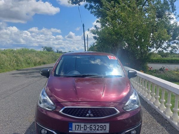 Mitsubishi Mirage Hatchback, Petrol, 2017, Red