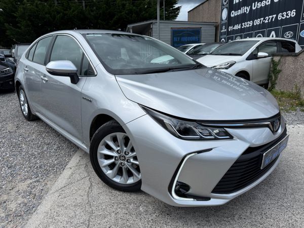 Toyota Corolla Saloon, Petrol Hybrid, 2021, Grey