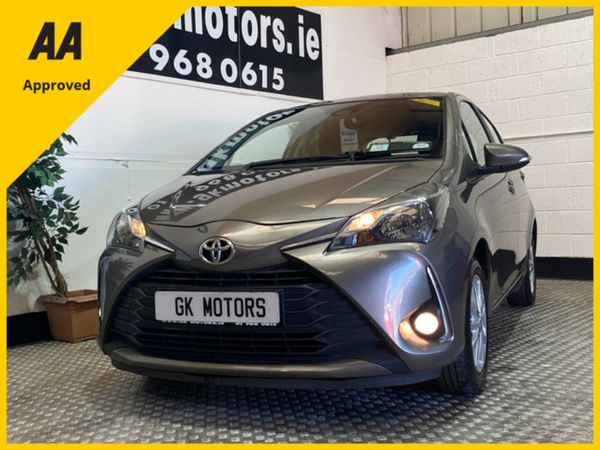 Toyota Yaris Hatchback, Petrol, 2017, Grey