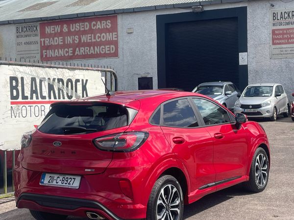 Ford Puma MPV, Petrol Hybrid, 2021, Red
