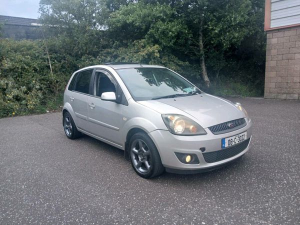 Ford Fiesta Hatchback, Petrol, 2008, Silver