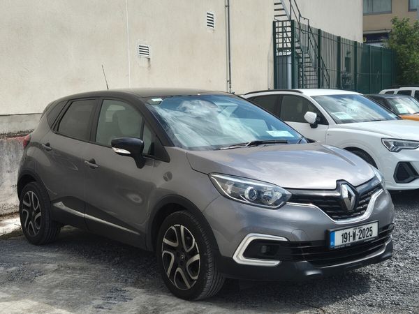 Renault Captur Hatchback, Diesel, 2019, Grey