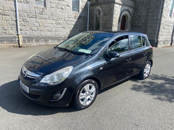 Opel Corsa Hatchback, Petrol, 2013, Black