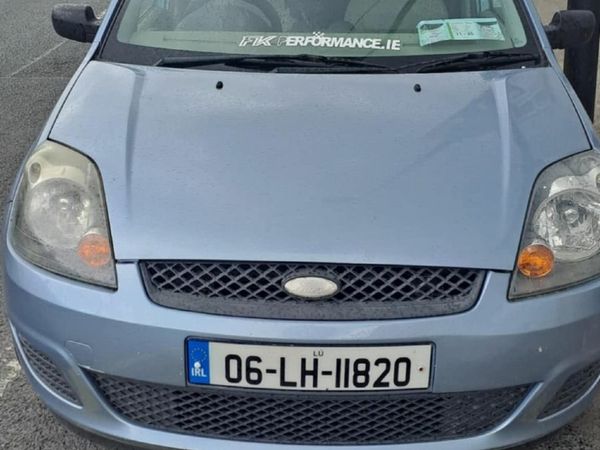 Ford Fiesta Hatchback, Petrol, 2006, Blue
