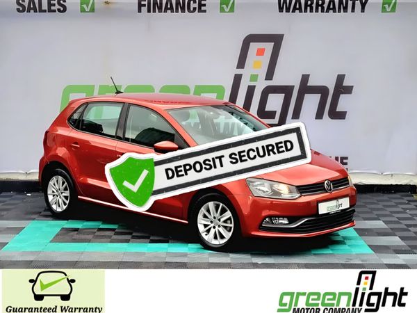 Volkswagen Polo Hatchback, Petrol, 2015, Red