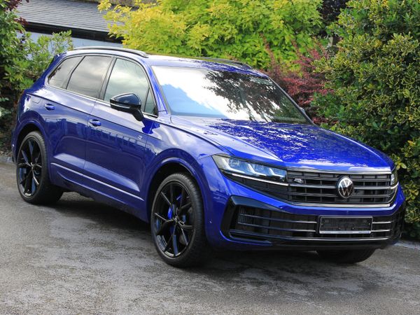 Volkswagen Touareg SUV, Petrol Plug-in Hybrid, 2025, Blue