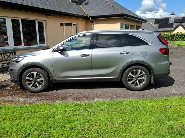 Kia Sorento SUV, Diesel, 2019, Grey