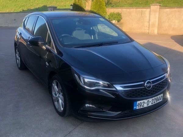Opel Astra Hatchback, Diesel, 2019, Black