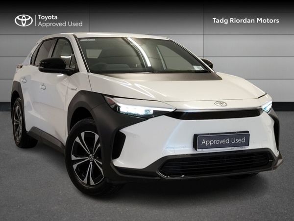 Toyota bZ4X Estate, Electric, 2025, White