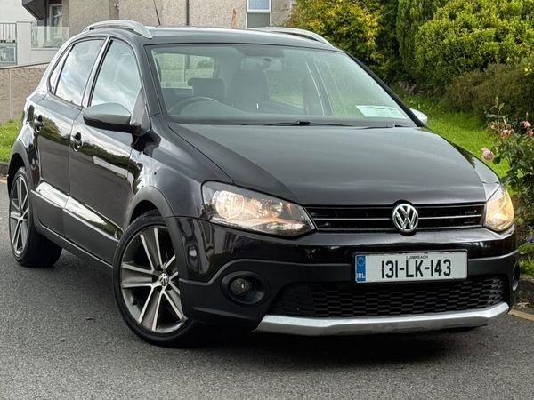 Volkswagen Polo Hatchback, Diesel, 2013, Black