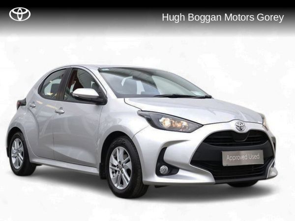 Toyota Yaris Hatchback, Petrol Hybrid, 2022, Grey