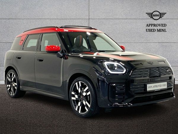 Mini Countryman SUV, Electric, 2024, Black
