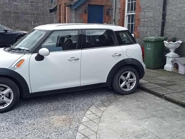 Mini Countryman Hatchback, Diesel, 2013, White