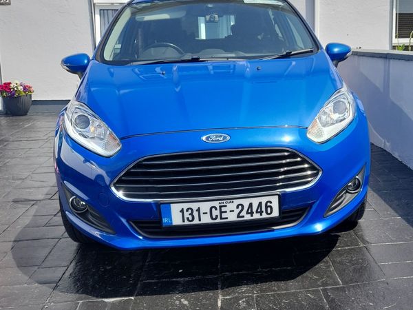Ford Fiesta Hatchback, Petrol, 2013, Blue