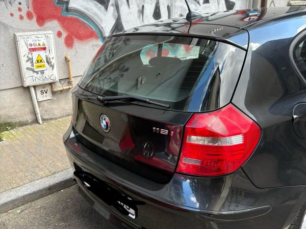 BMW 1-Series Hatchback, Petrol, 2010, Black