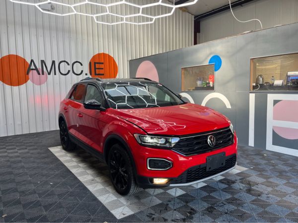 Volkswagen T-Roc Saloon, Diesel, 2022, Red