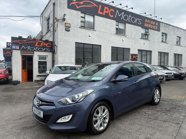 Hyundai i30 Hatchback, Diesel, 2014, Blue