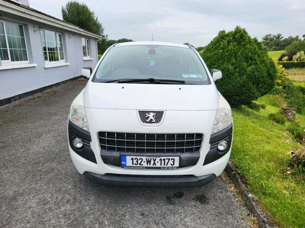 Peugeot 3008 Hatchback, Diesel, 2013, White