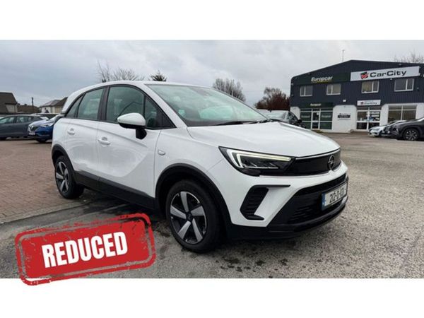 Opel Crossland Hatchback, Petrol, 2021, White