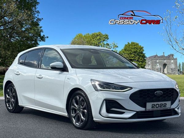 Ford Focus Hatchback, Diesel, 2022, White