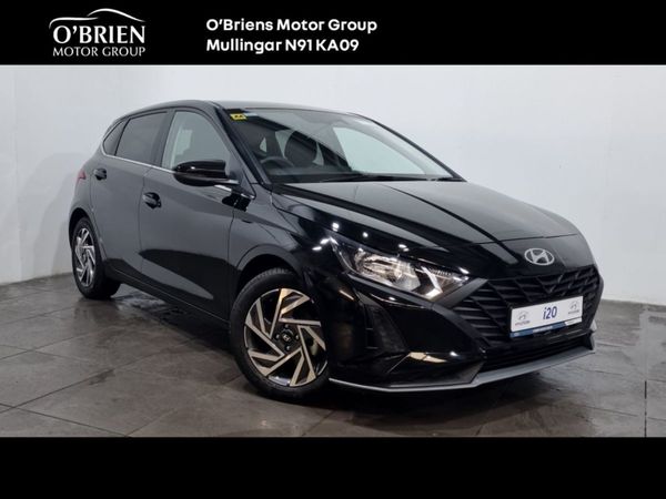 Hyundai i20 Hatchback, Petrol, 2025, Black