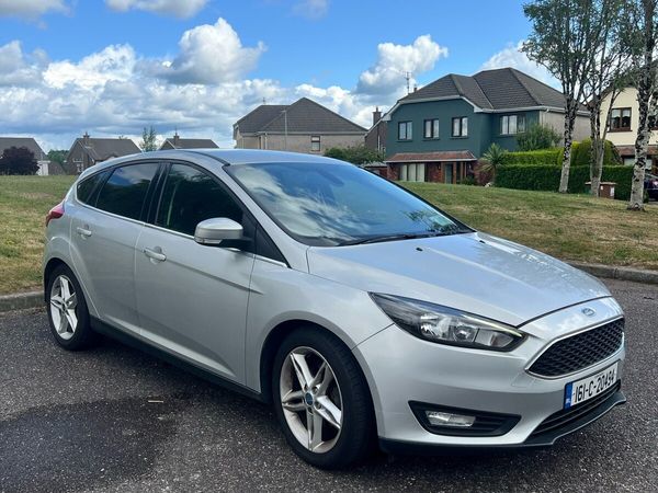 Ford Focus Hatchback, Petrol, 2016, Silver