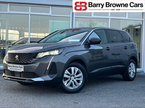Peugeot 5008 MPV, Diesel, 2022, Grey