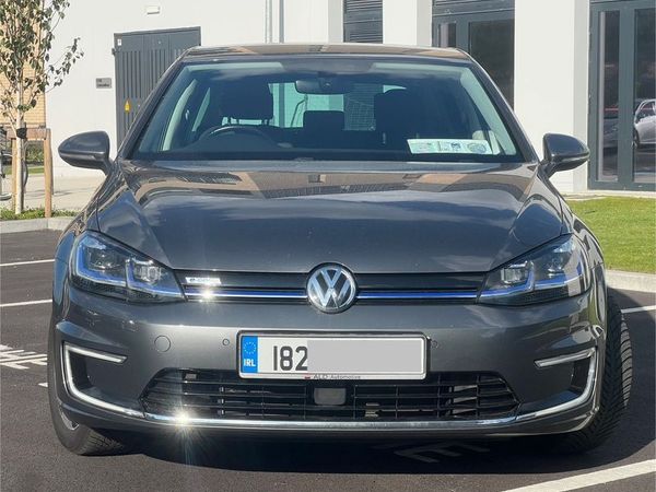 Volkswagen Golf Estate, Electric, 2018, Grey