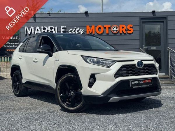 Toyota RAV4 Estate, Hybrid, 2019, White