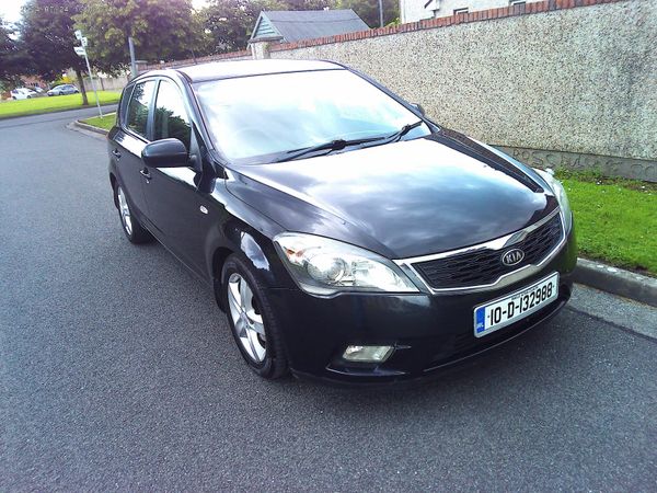 Kia Ceed Hatchback, Diesel, 2010, Black