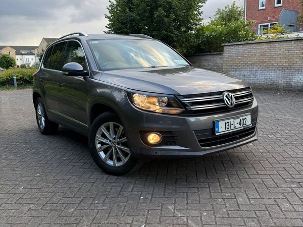 Volkswagen Tiguan SUV, Diesel, 2013, Grey