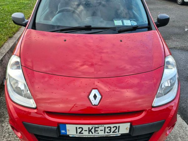 Renault Clio Hatchback, Ethanol Petrol, 2012, Red