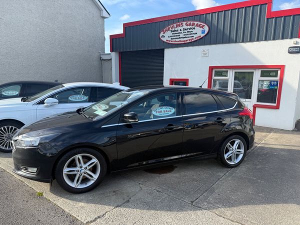 Ford Focus Hatchback, Diesel, 2015, Black