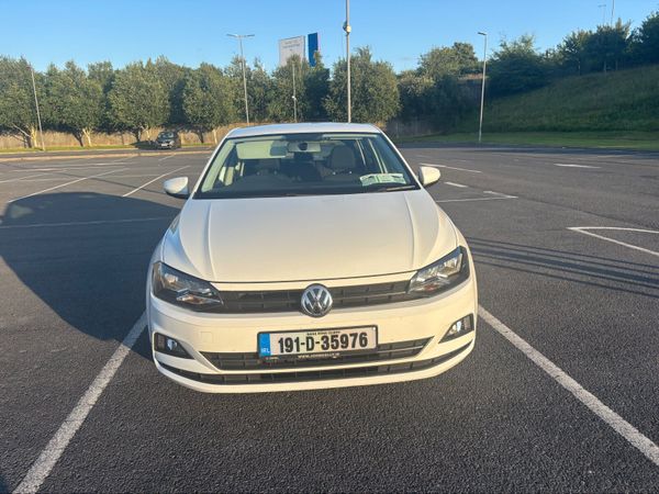 Volkswagen Polo Hatchback, Petrol, 2019, White