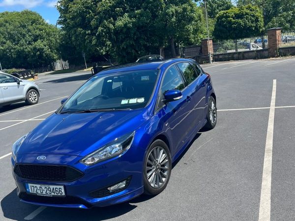 Ford Focus Hatchback, Petrol, 2017, Blue