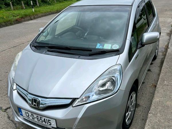 Honda Fit Hatchback, Petrol Hybrid, 2012, Silver