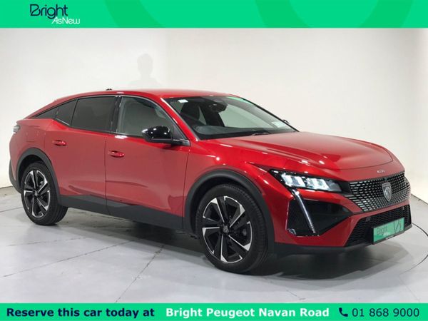 Peugeot 408 Hatchback, Petrol, 2023, Red