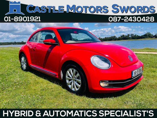 Volkswagen Beetle Hatchback, Petrol, 2014, Red