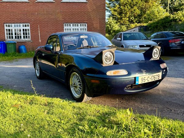 Mazda Other Convertible, Petrol, 1995, Blue