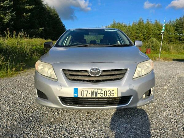 Toyota Corolla Saloon, Petrol, 2007, Silver