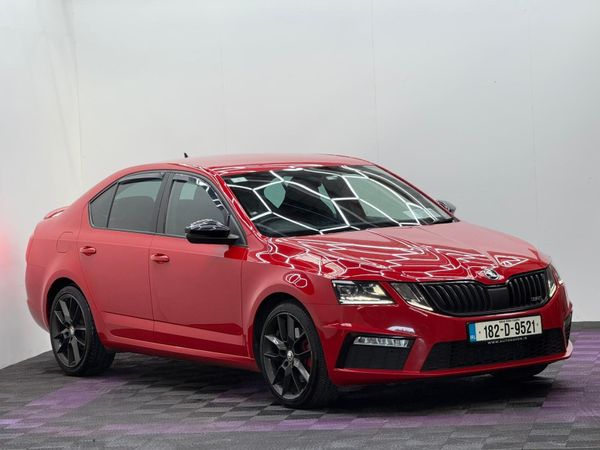 Skoda Octavia Saloon, Diesel, 2018, Red