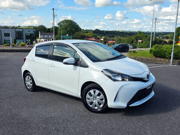 Toyota Vitz Hatchback, Petrol, 2016, White